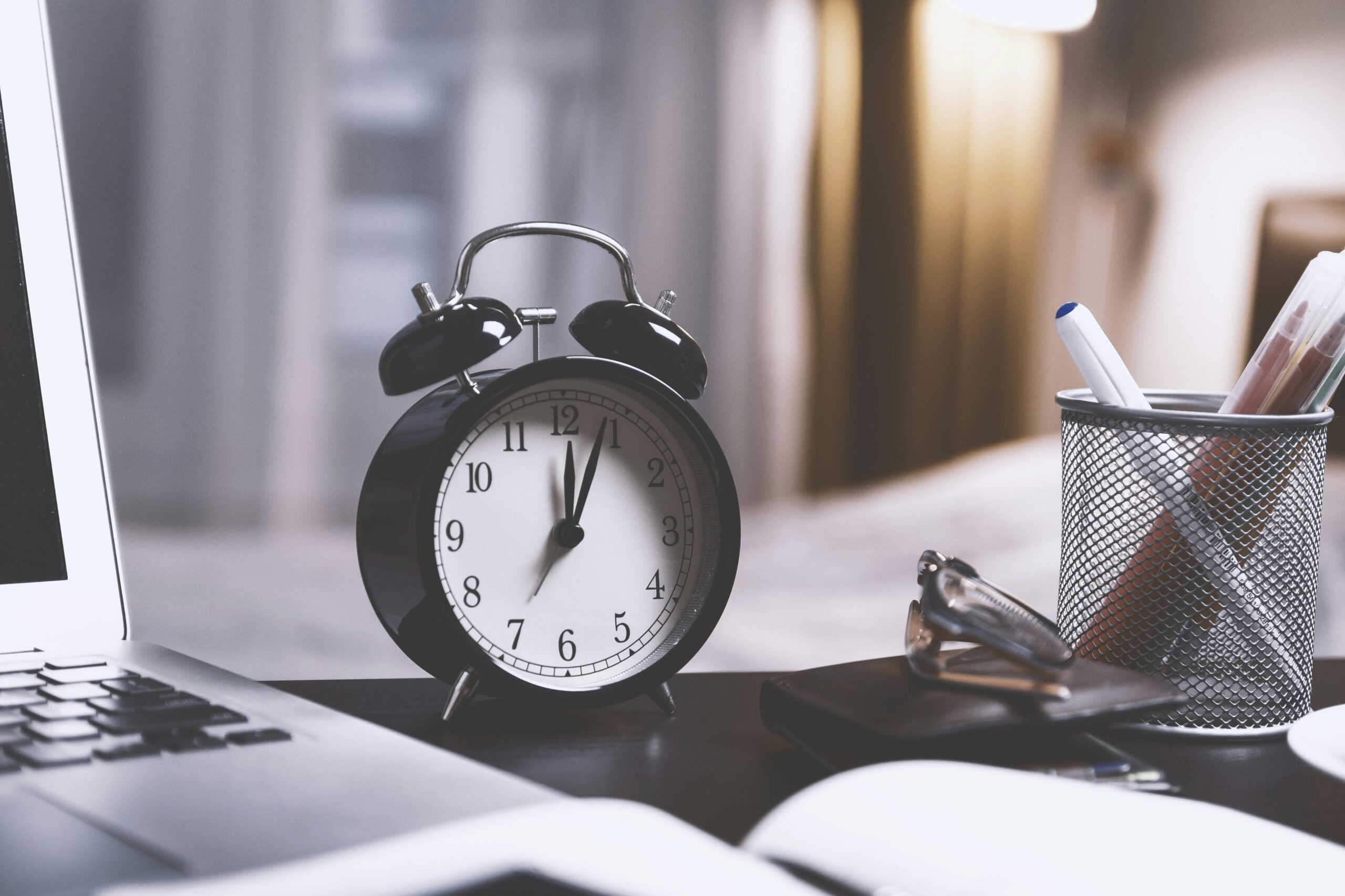 The 2-Minute Rule: Increase Productivity and Stop Procrastination